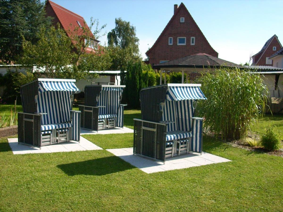 Strandhaus/Strandburg Rostock Ngoại thất bức ảnh